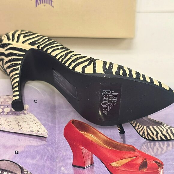 Seremgeti Just The Right Shoe Raine Zebra Stiletto Shoe Miniature Figurine PR603 - Picture 6 of 10